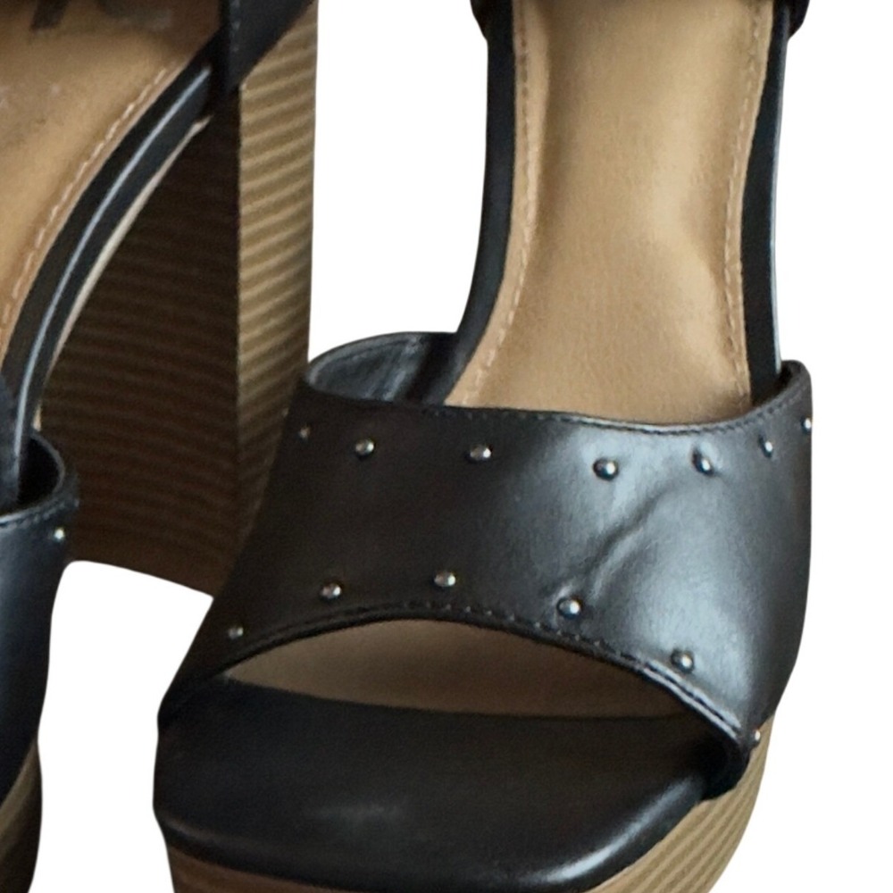 Report Petunia Black Studded Platform Block Heel Sandals Size 9.5 Edgy Goth - Picture 11 of 12